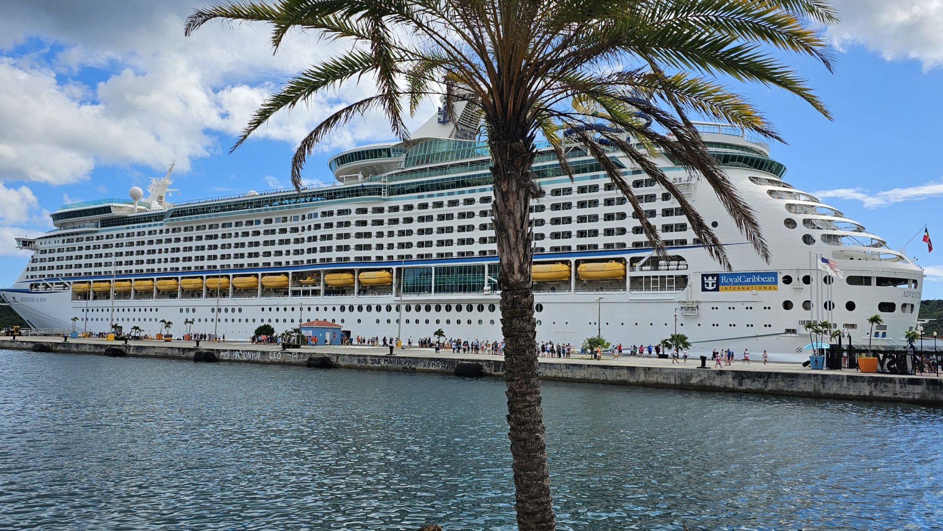 The Secrets of Cruise Ships: Rules, Safety, and How They Really Work at Sea