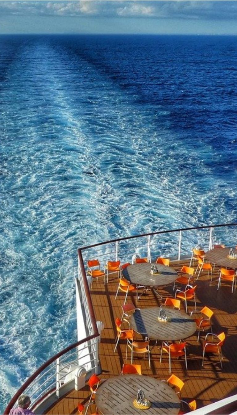 cruise ship wake tall